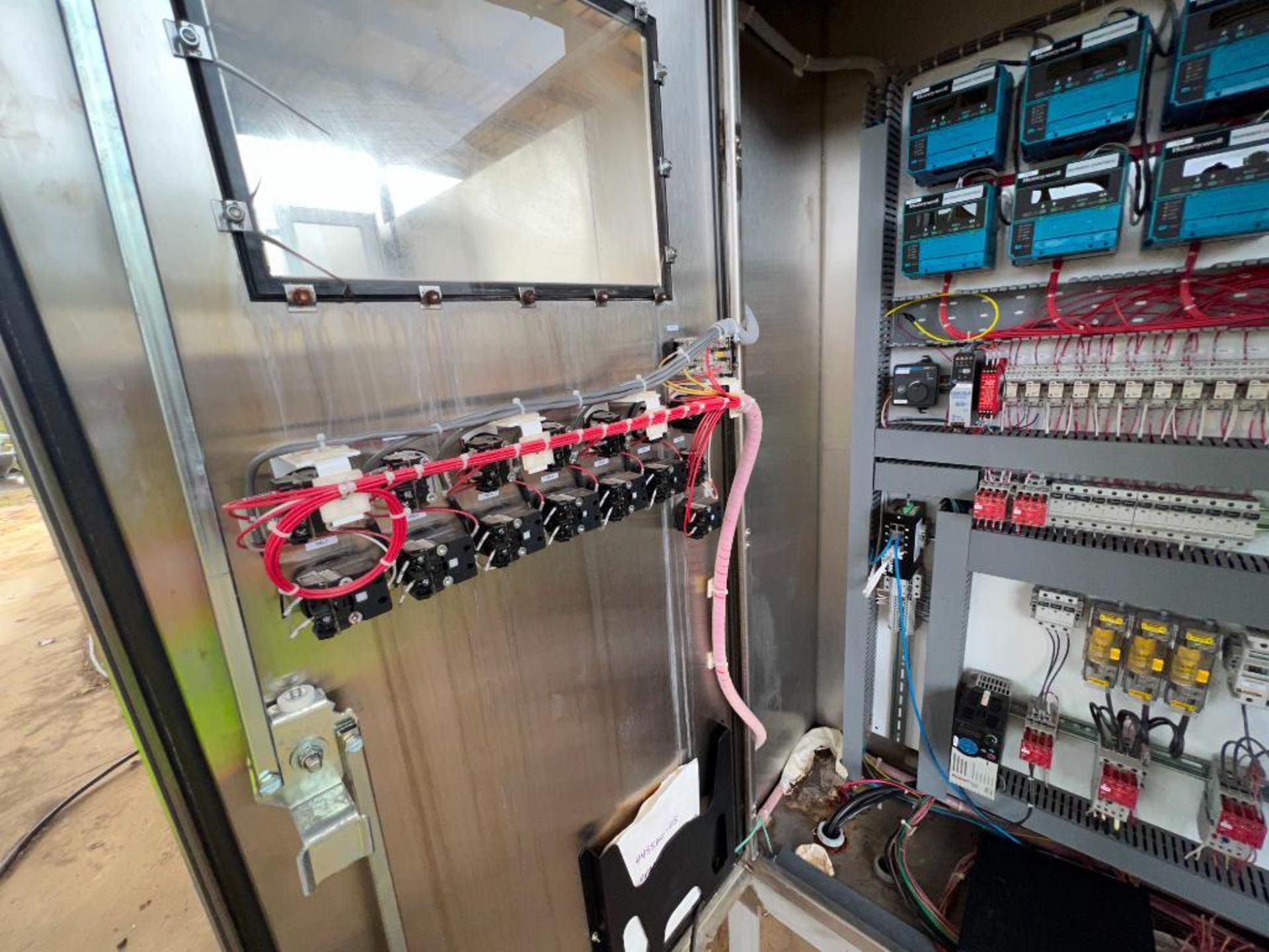 Heat and Control Airforce Oven, with 2-door control panel, and (2) burner control panels - Image 51 of 57