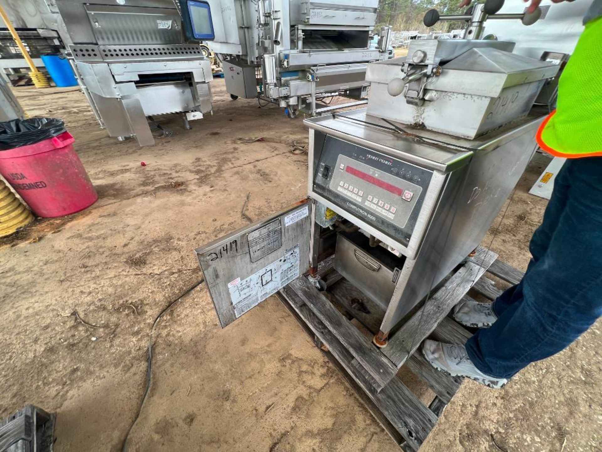 Henny Penny pressure fryer, model: 500RB - Image 3 of 17