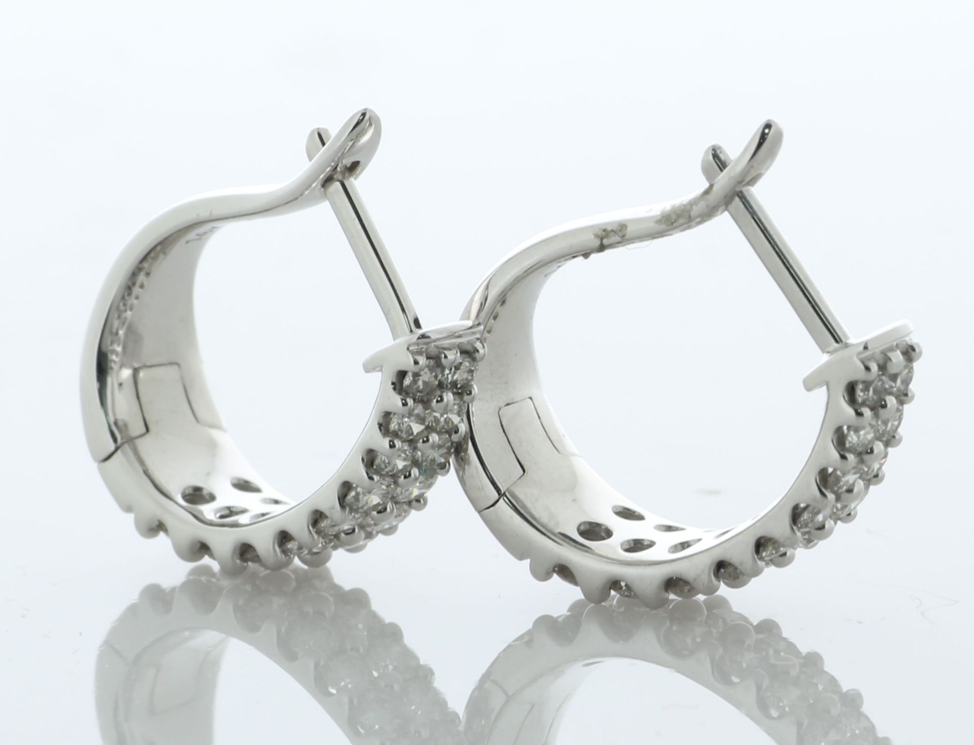 14ct White Gold Diamond Hoop Earrings 1.00 Carats - Valued By AGI £4,900.00 - A gorgeous pair of - Image 3 of 5