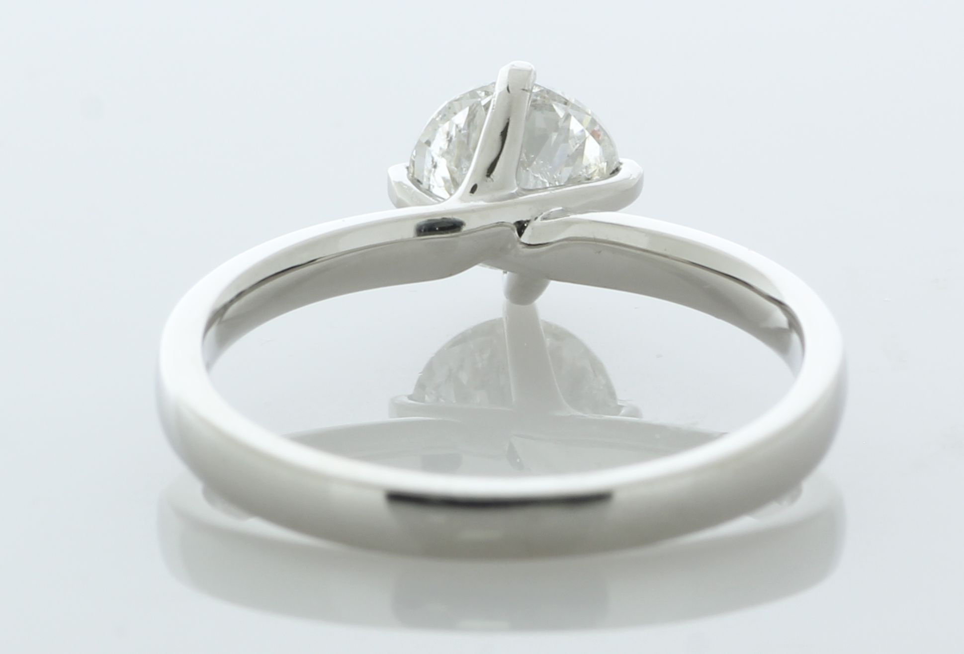 Platinum Single Stone Fancy Claw Set Diamond Ring 0.82 Carats - Valued By IDI £8,730.00 - A 0.82 - Image 4 of 5