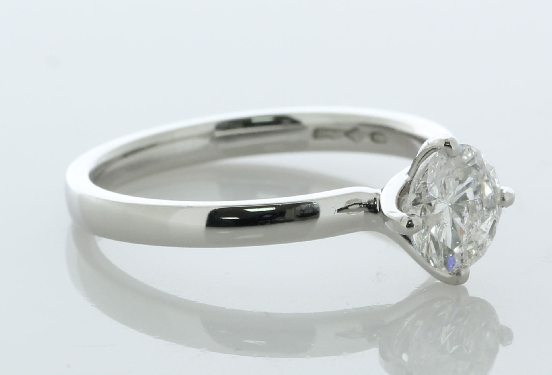 Platinum Single Stone Fancy Claw Set Diamond Ring 0.82 Carats - Valued By IDI £8,730.00 - A 0.82 - Image 2 of 5