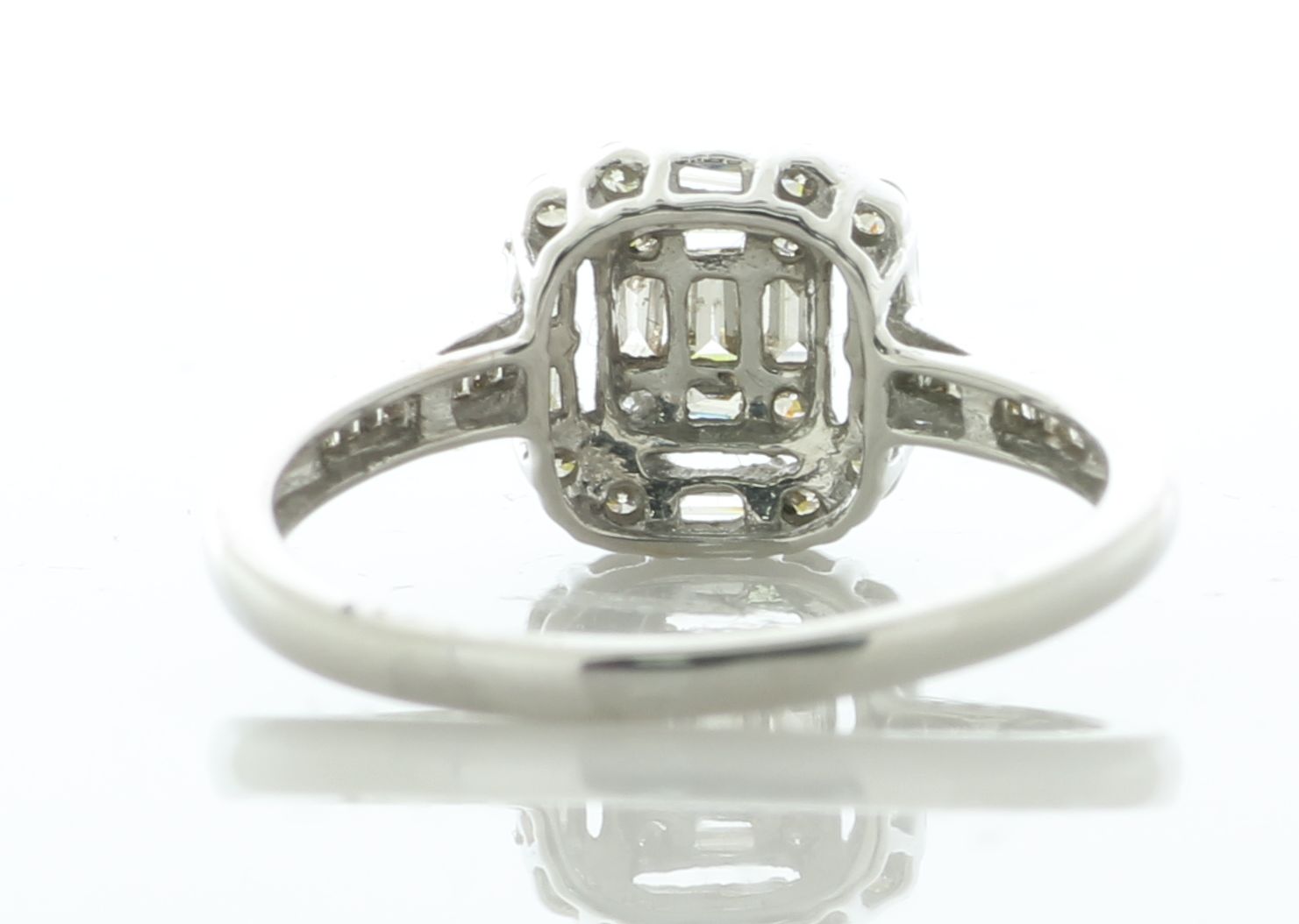 18ct White Gold Emerald Cluster Diamond Ring 0.30 Carats - Valued By IDI £2,850.00 - Five baguette - Image 5 of 6