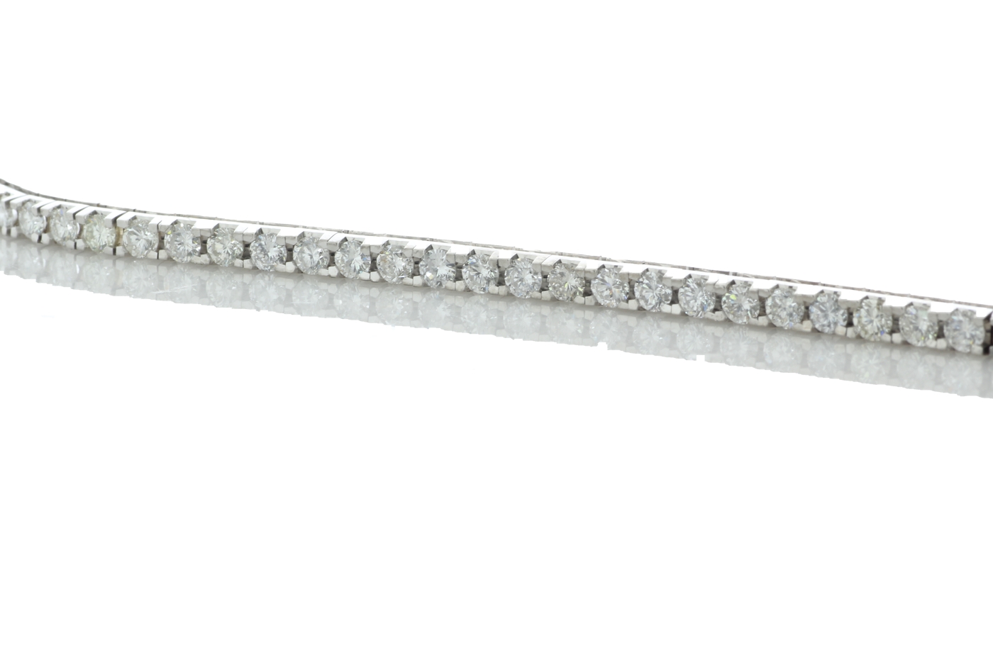 18ct White Gold Tennis Diamond Bracelet 2.64 Carats - Valued By IDI £14,250.00 - Fifty nine round - Image 4 of 6