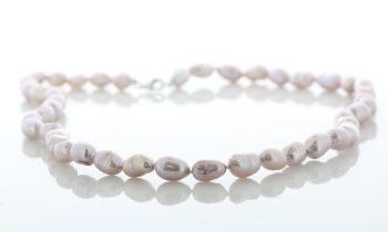 18 Inch Freshwater Cultured 6.5 - 7.0mm Pearl Necklace With Silver Clasp - Valued By AGI £265.00 -