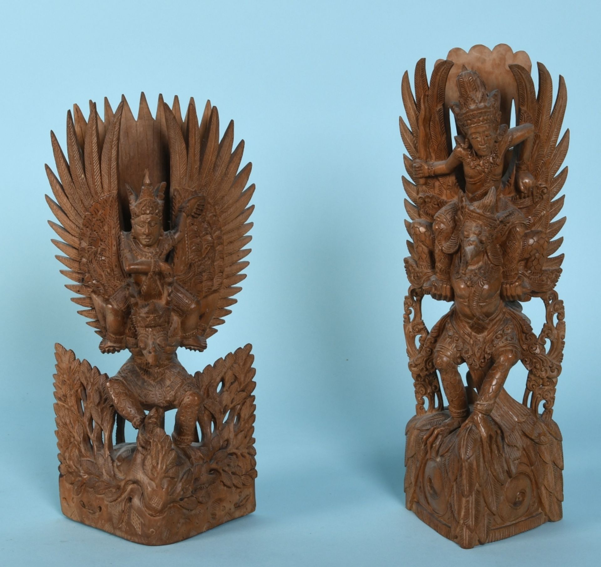Vishnu und Garuda, 2 Figurengruppen