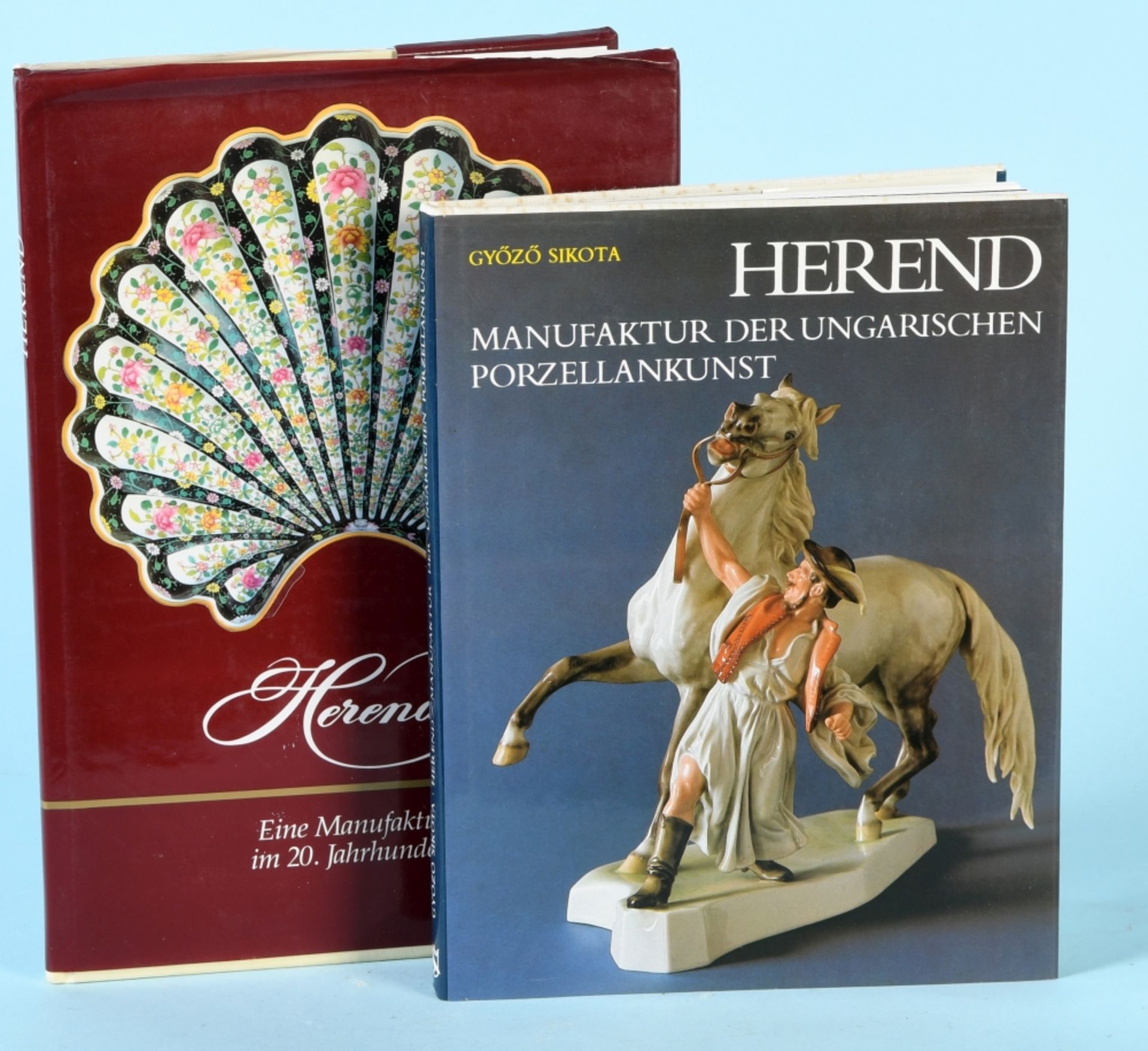 Bücher, 2 Stück "Porzellanmanufaktur Herend"