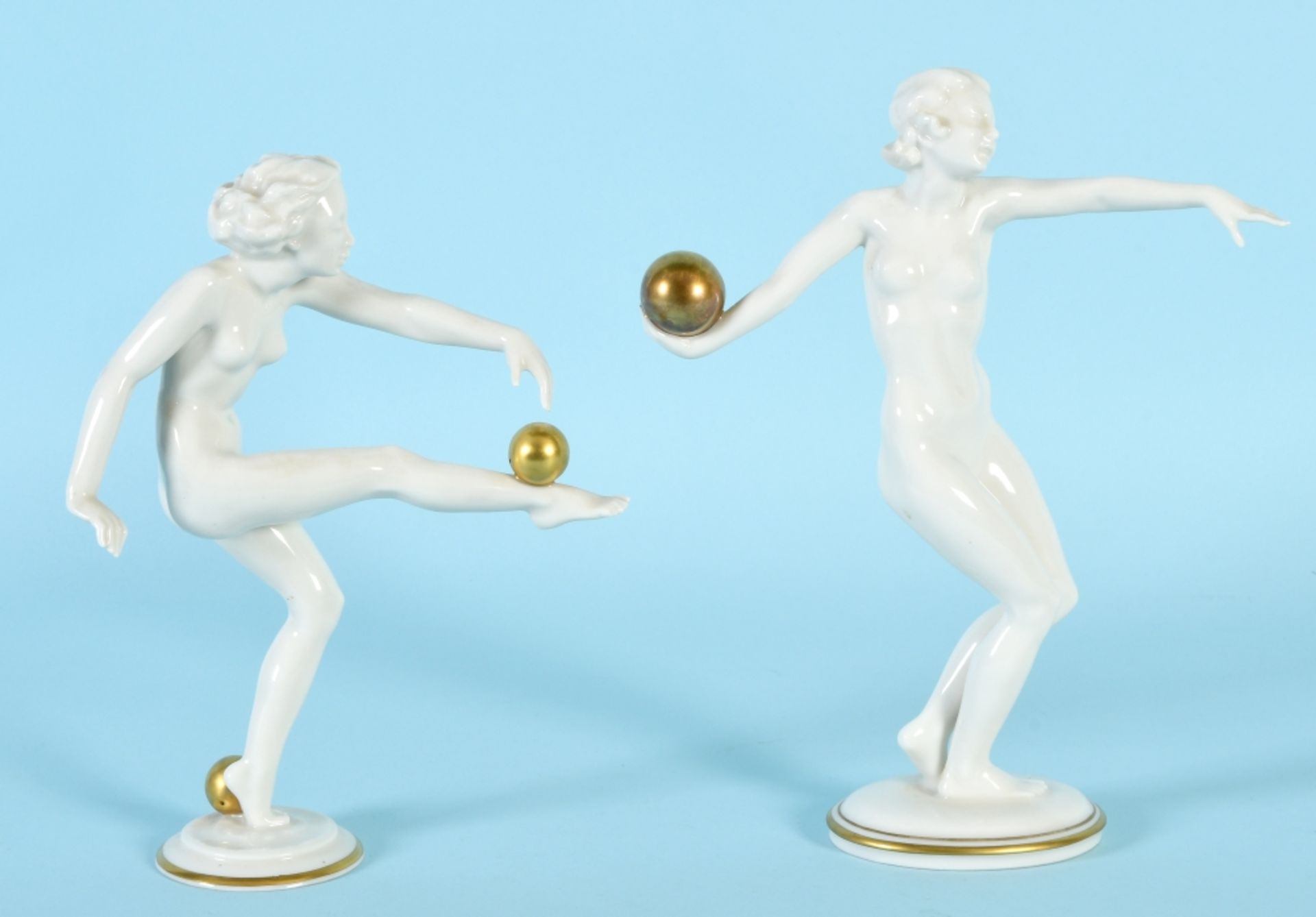 Figuren, 2 Stück - Kugelspielerinnen "Hutschenreuther"