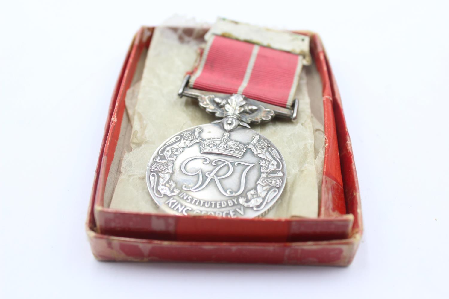 Vintage MILITARY British Empire Medal GRJ Sypher Boxed Named