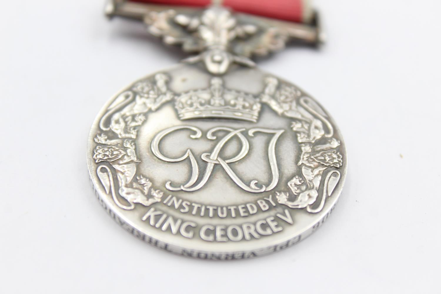 Vintage MILITARY British Empire Medal GRJ Sypher Boxed Named - Image 5 of 10