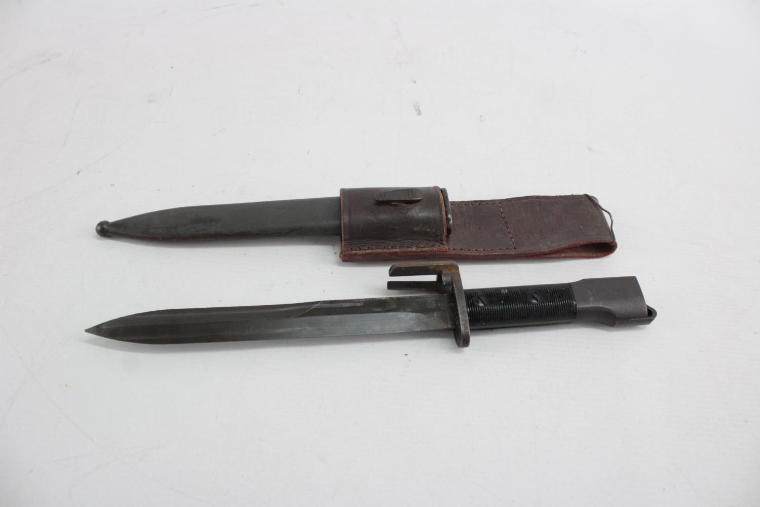 Vintage MI Type A South African Police BAYONET w/ Scabbard By Fabrique National - Image 4 of 6