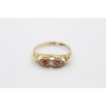 18ct gold diamond & ruby five stone ring (1.6g) size K