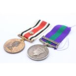 2 x GVI - ER.II Medals Inc G.S.M Palestine 1945-48 To 14047604 GNR L.R English