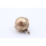 9ct gold & silver masonic orb pendant (8.9g)