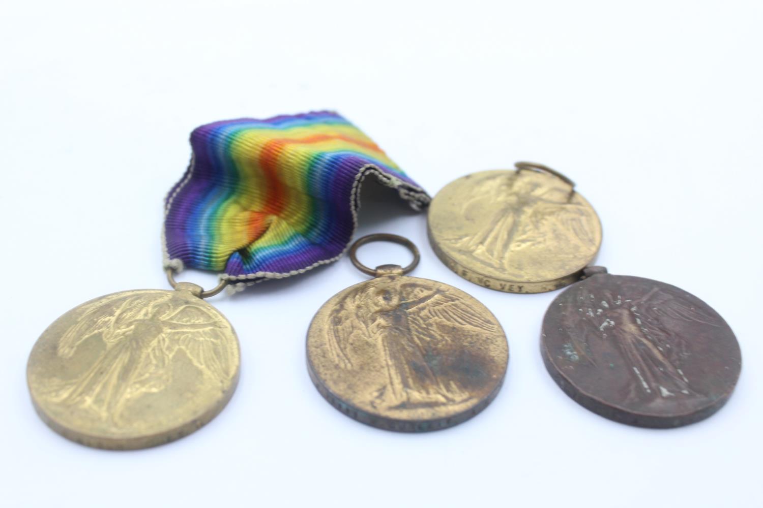 4 x WW1 Victory MEDALS Named Inc To 1882 PTE E.Simpson - Cheshire Regiment Etc