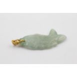 22ct gold bail carved jade fish pendant (3.7g) Size