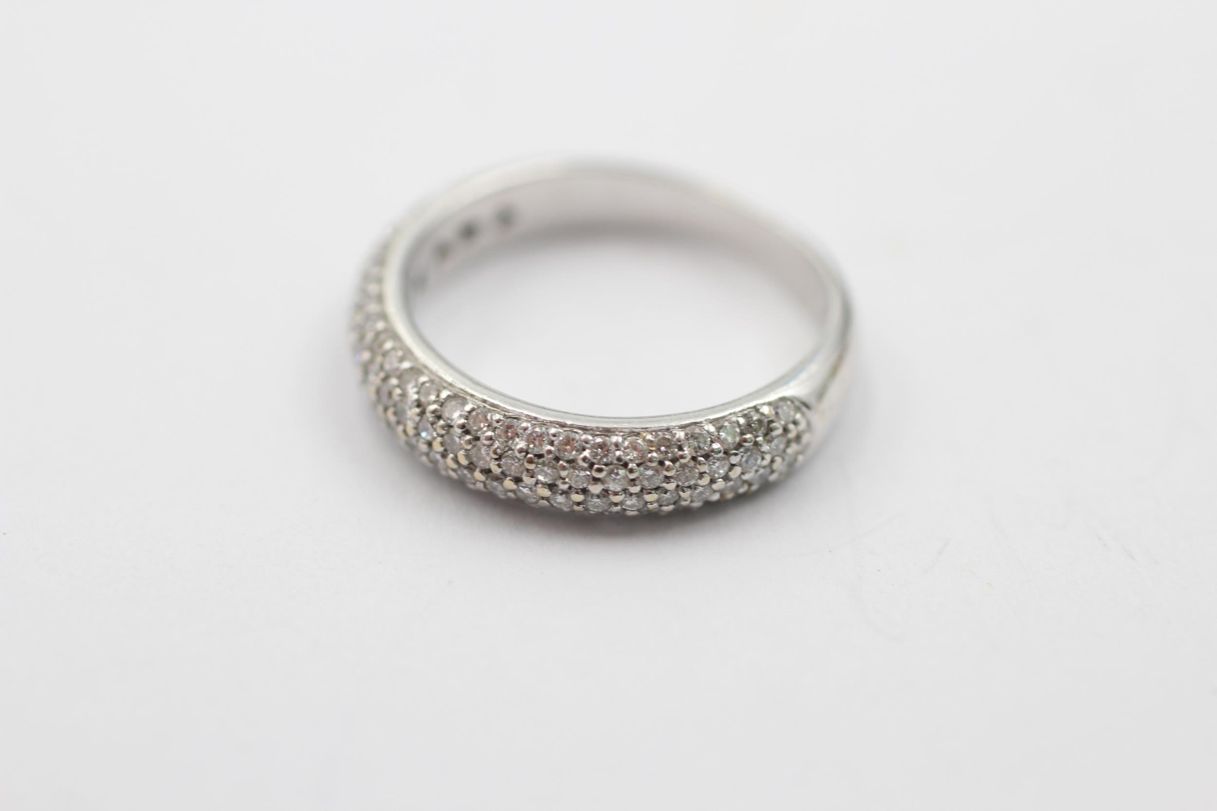 18ct white gold diamond cluster half-eternity ring (3.3g) Size J - Image 2 of 4