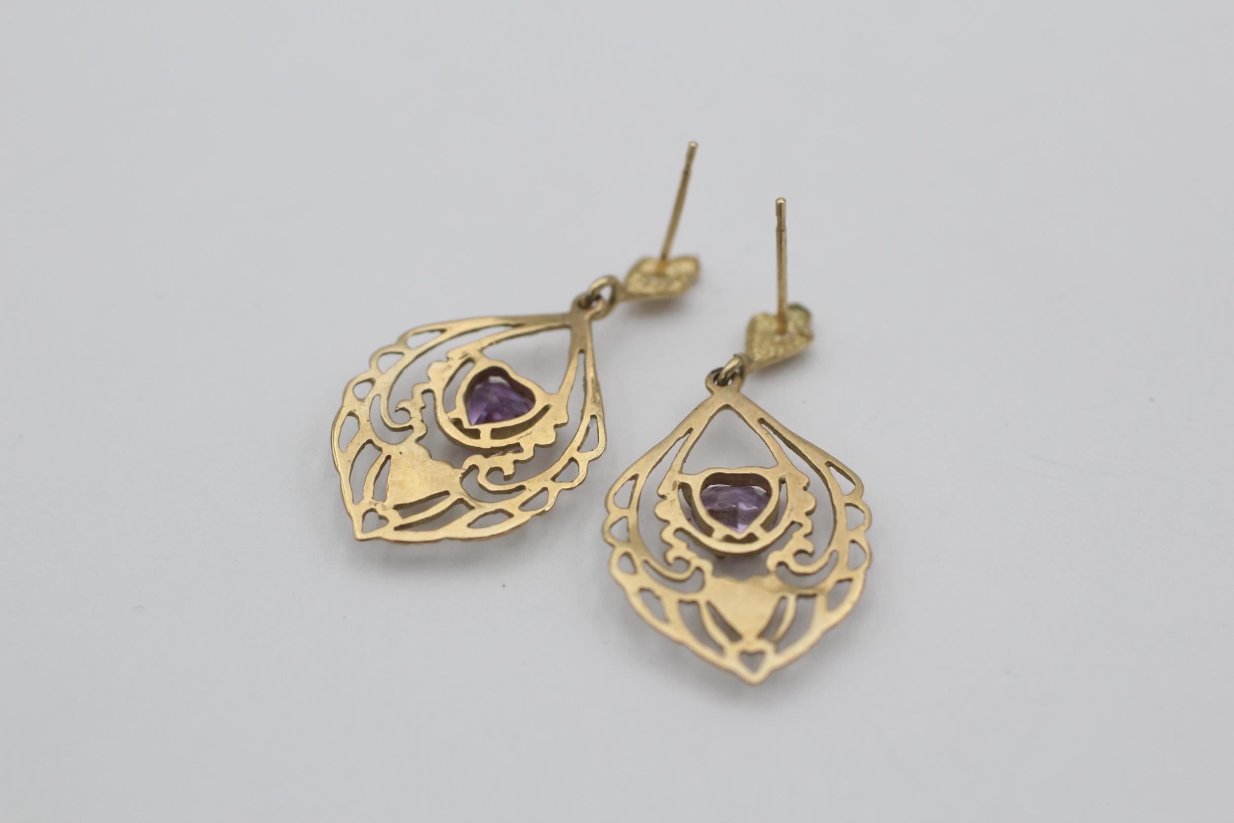 3 x 9ct gold paired amethyst earrings inc. drop & stud (4.6g) Size - Image 3 of 7