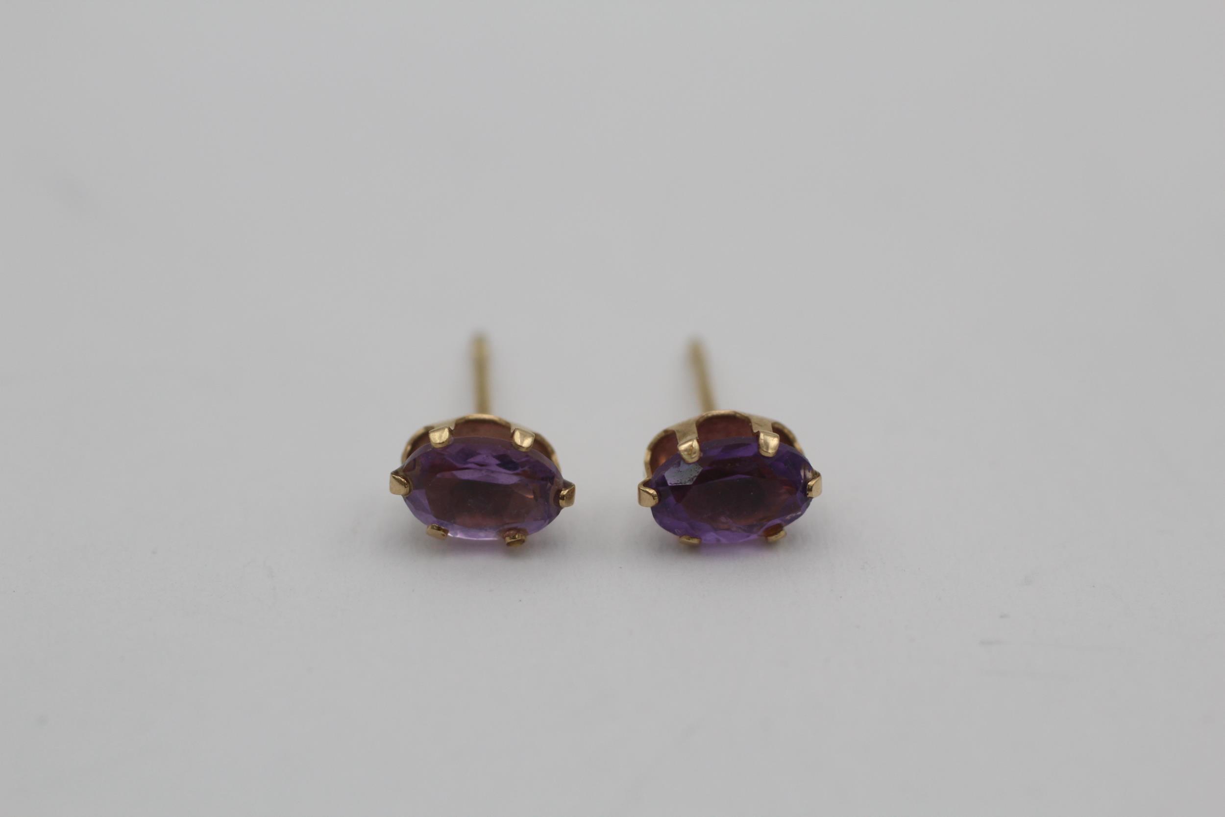 3 x 9ct gold paired amethyst earrings inc. drop & stud (4.6g) Size - Image 6 of 7