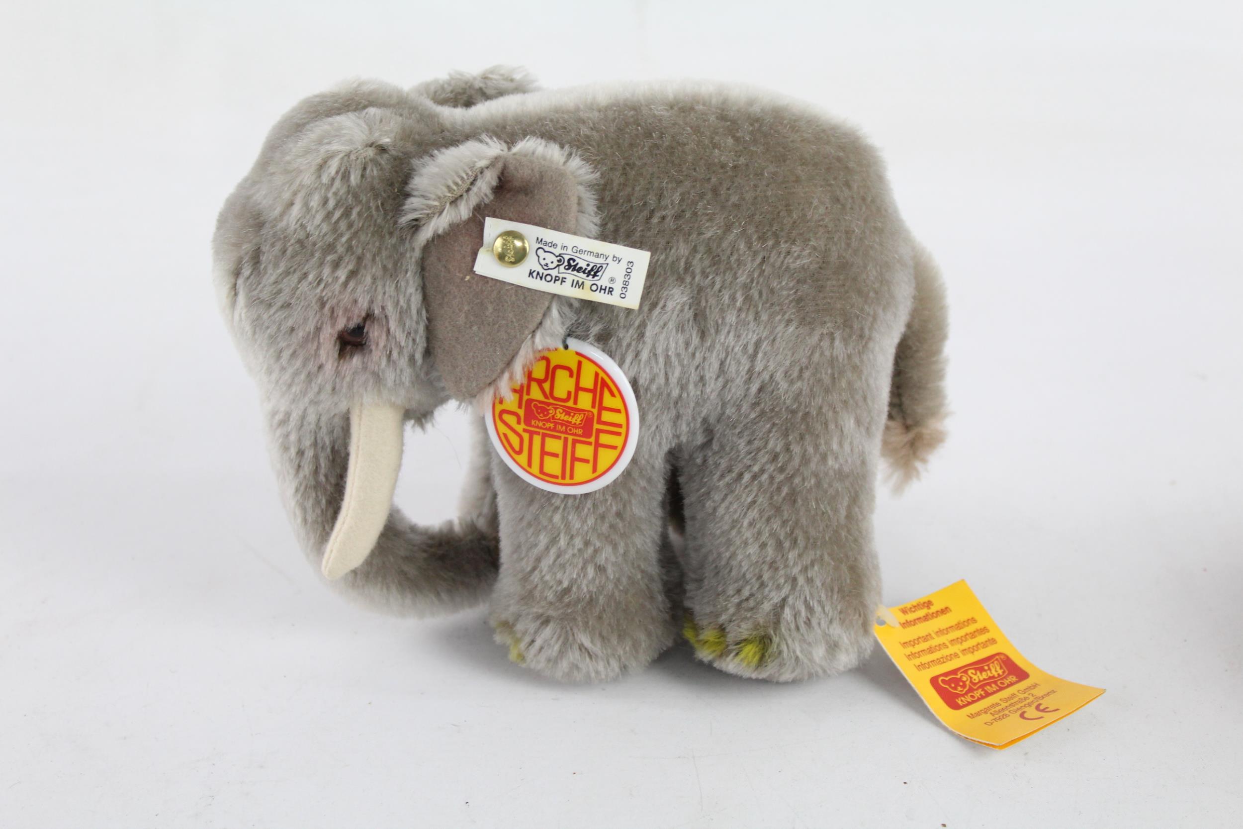 Limited Edition STEIFF - ARK Boxed Elephant Set In Boat 038303 Inc Box Etc - Image 3 of 6