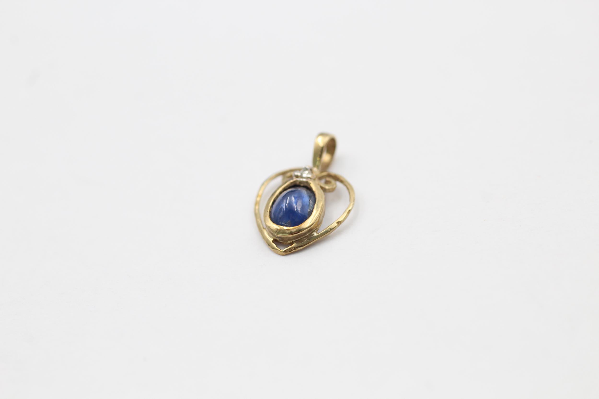 3 x 9ct gold pendants inc. sapphire, ruby, diamonds, amethyst, pearl set (1.3g) Size - Image 5 of 5