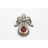 low carat gold & silver paste and marcasite brooch (9.1g) Size