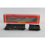 Boxed Vintage HORNBY Oo Gauge 34054 Lord Beaverbrook Loco & Tender