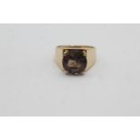 9ct gold smoky quartz solitaire stylised statement ring (4.6g) Size M