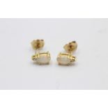 14ct gold opal and diamond set stud earrings (1g)