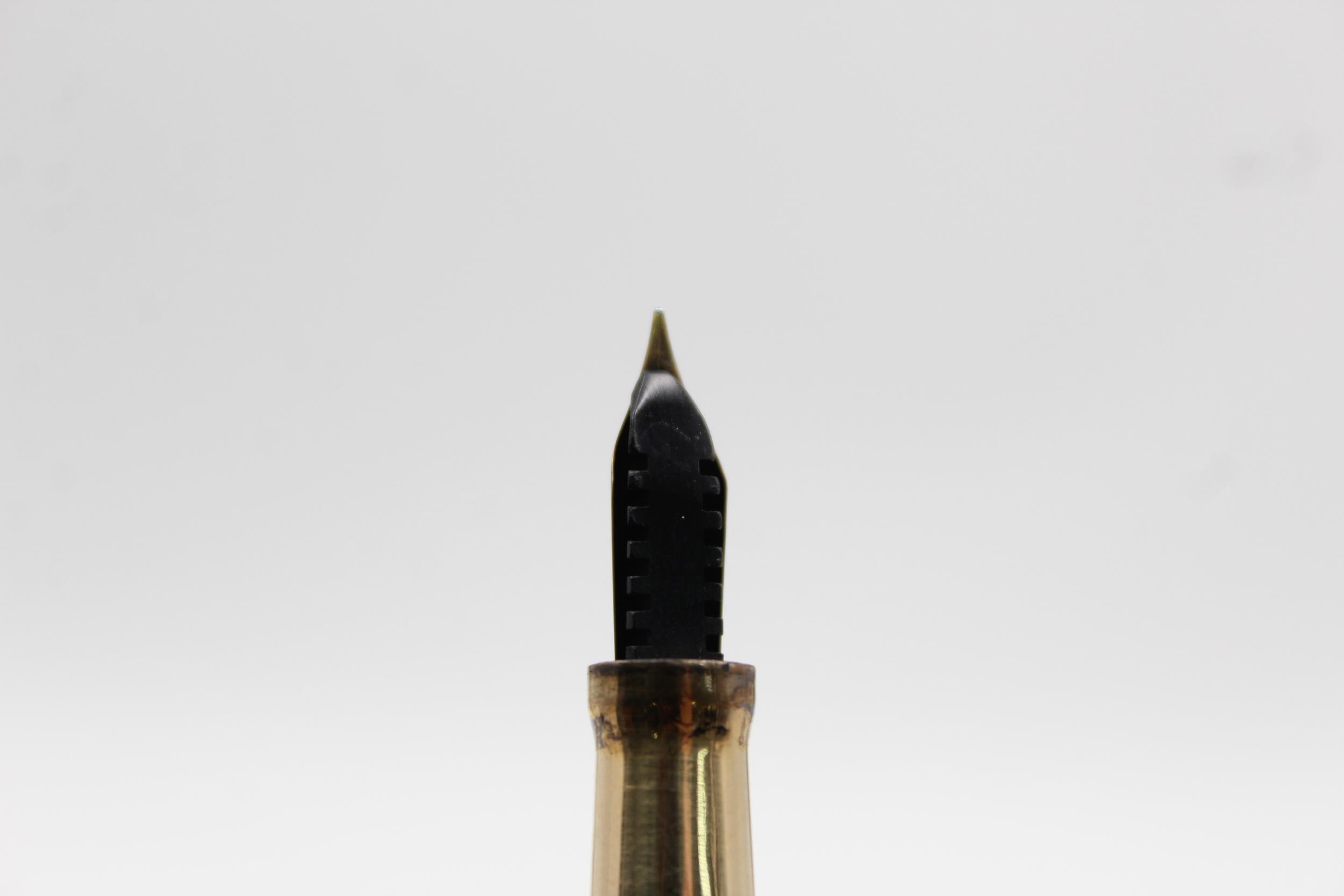 Vintage WAHL EVERSHARP Gold Filled FOUNTAIN PEN w/ 14ct Gold Nib WRITING (17g) // Vintage WAHL - Image 3 of 5