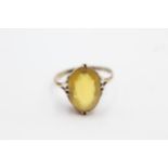 9ct Gold Antique Oval Cut Yellow Paste Solitaire Ring (2.5g) Size M
