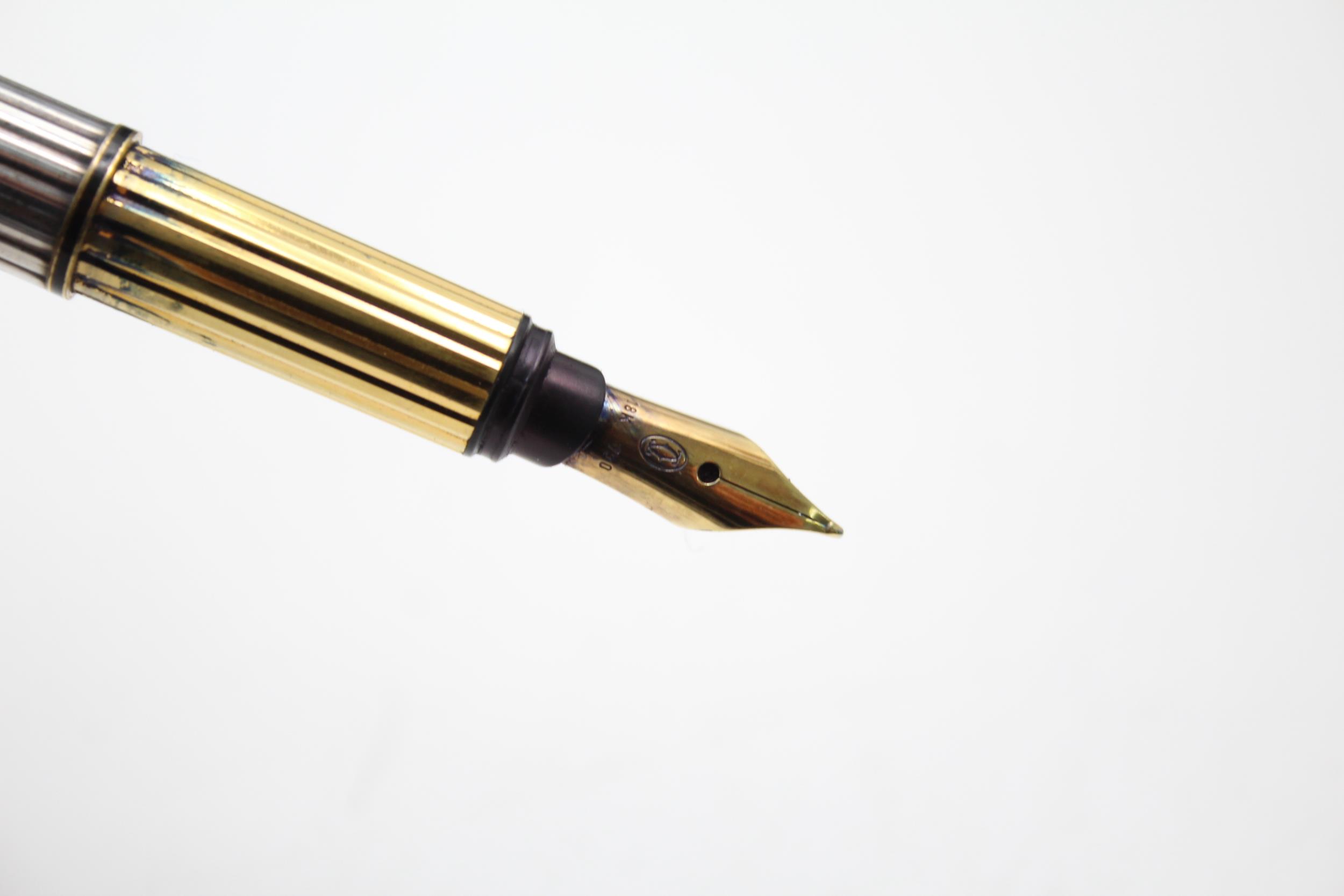 MUST DE CARTIER Silver Plate FOUNTAIN PEN w/ 18ct Gold Nib, Matching Ballpoint // Ballpoint is - Image 6 of 8