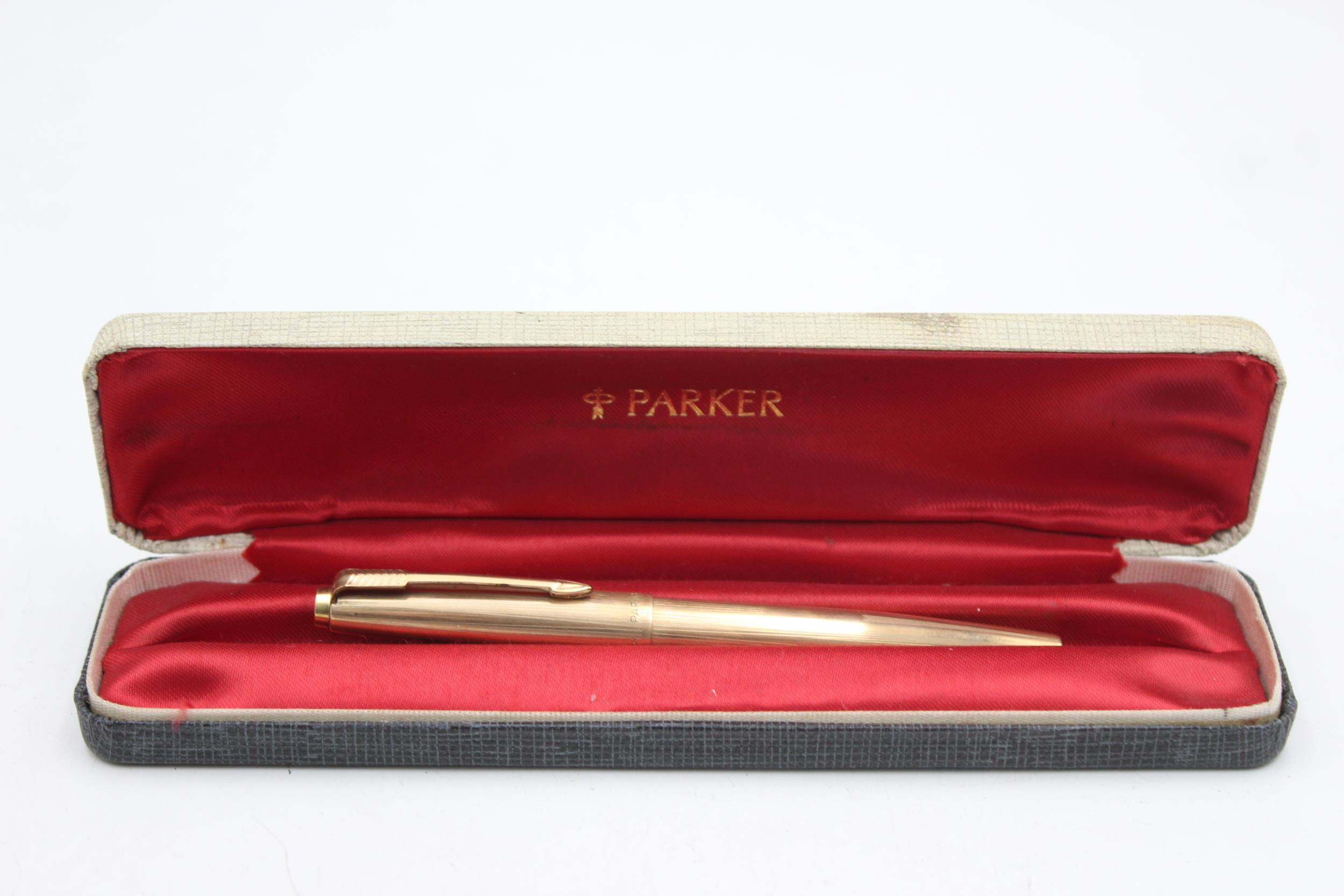 Vintage PARKER Lady Gold Plate FOUNTAIN PEN w/ 14ct Gold Nib WRITING Boxed 19g // Vintage PARKER