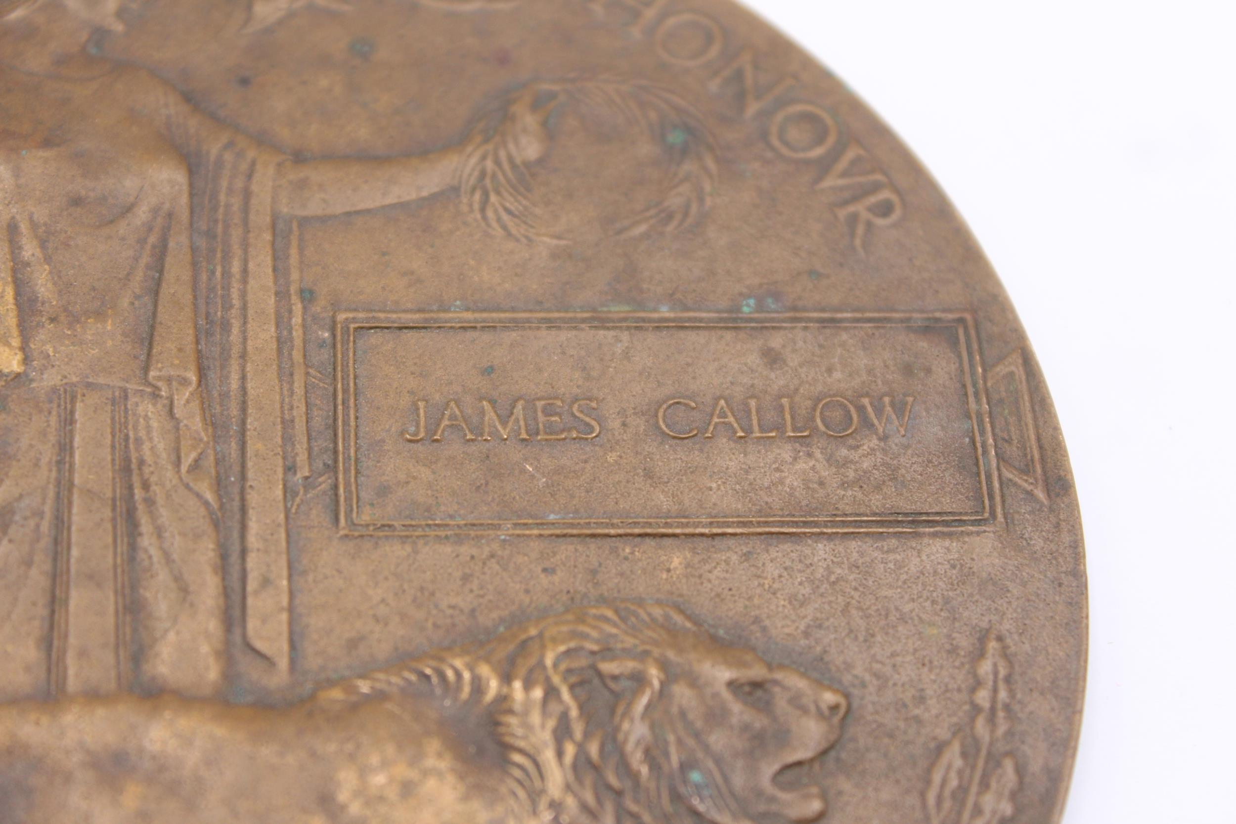 WW1 Death Plaque Named James Callow // WW1 Death Plaque Named James Callow Item in antique condition - Image 2 of 6