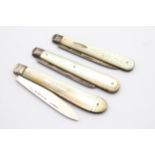 3 x Antique Hallmarked .925 STERLING SILVER Knives w/ MOP Handle (72g) // In antique condition Signs