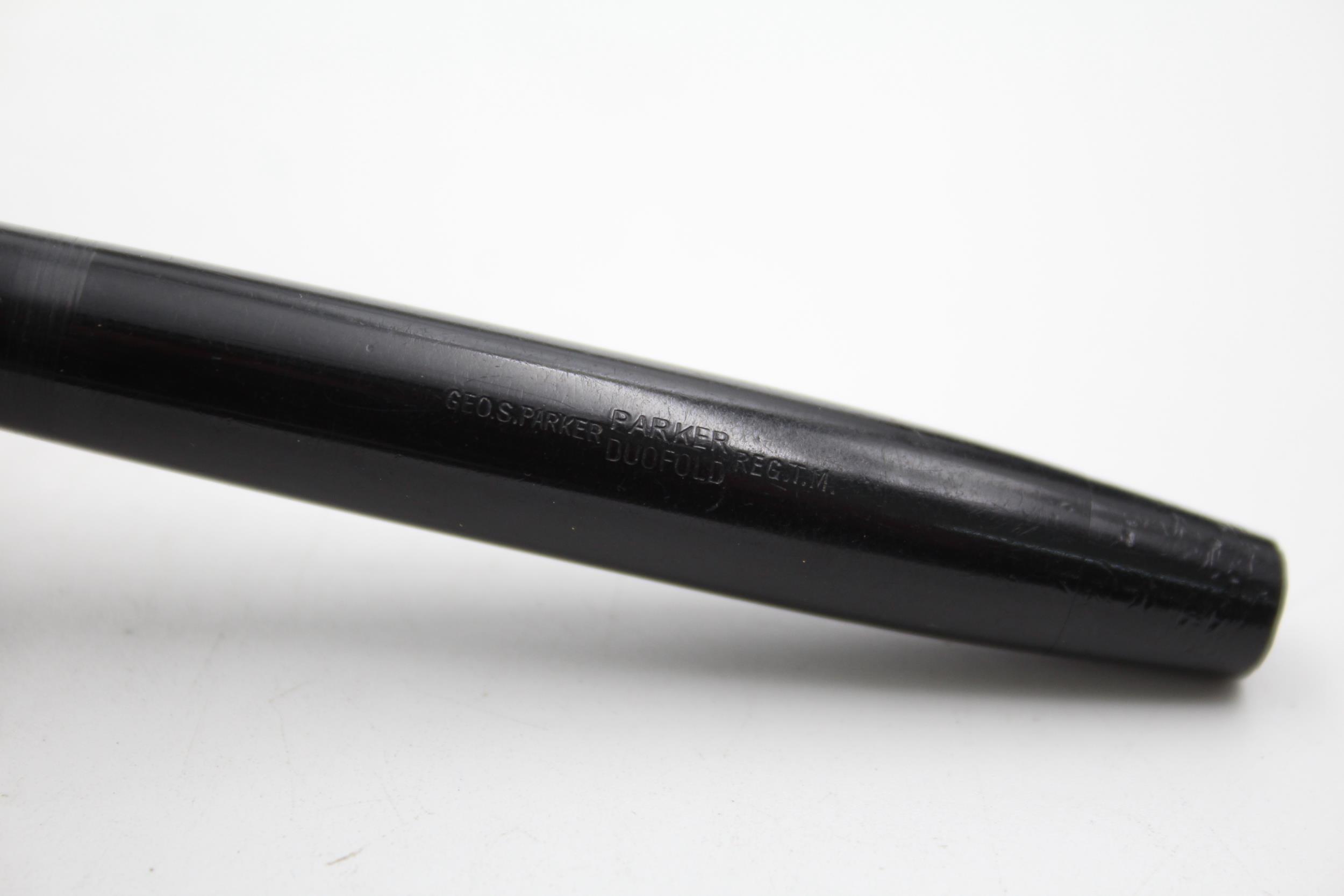 Vintage PARKER Duofold Black FOUNTAIN PEN w/ Gold Plate Nib WRITING // Vintage PARKER Duofold - Image 5 of 8