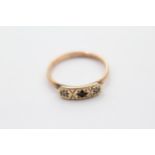 9ct Gold Vintage Garnet & Diamond Starburst Ring (2.2g) Size O