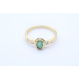 18ct Gold Vintage Emerald & Diamond Inlay Ring (2.5g) Size P