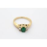 14ct Gold Diamond & Emerald Three Stone Ring (4.1g) Size N