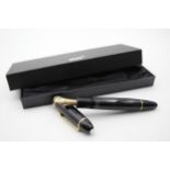 MONTBLANC Meisterstuck No.149 FOUNTAIN PEN w/ 18ct Gold Nib WRITING Boxed UNTESTED IN1911636 In