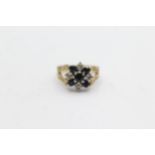 9ct gold diamond & sapphire floral cluster ring (3.7g) Size K