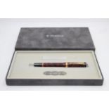 PARKER Duofold Burgundy FOUNTAIN PEN w/ 18ct Gold Nib WRITING Boxed // PARKER Duofold Burgundy