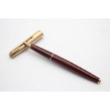 Vintage PARKER 65 Burgundy FOUNTAIN PEN w/ 14ct Gold Nib WRITING // Vintage PARKER 65 Burgundy