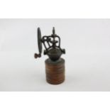 Antique / Vintage Hand Turn Coffee Grinder // Dimensions: Height 28cm, Width 15cm Item in antique/
