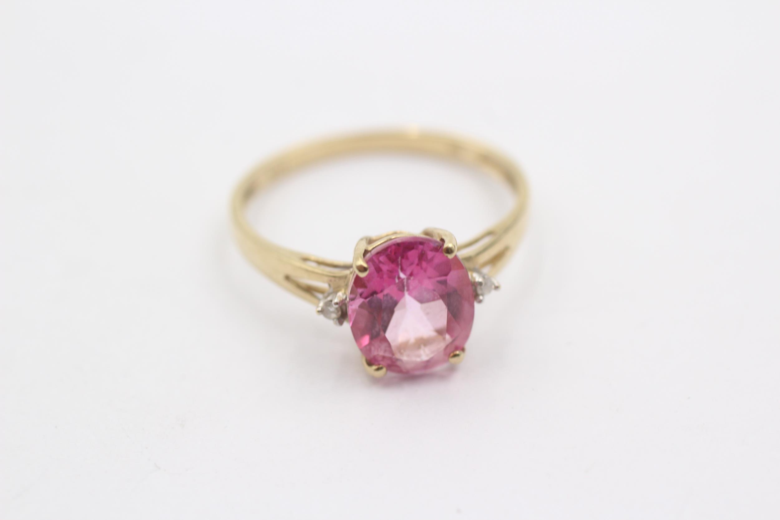 9ct Gold Diamond And Oval Coated Pink Topaz Trilogy Ring (1.9g) Size Q