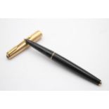 Vintage PARKER 61 Black FOUNTAIN PEN w/ Rolled Gold Cap WRITING // Vintage PARKER 61 Black