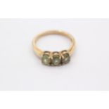 9ct Gold Green Gemstone Trilogy Dress Ring (2.5g) Size N 1/2