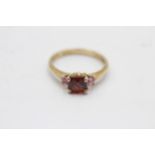 9ct Gold Pink Sapphire And Garnet Trilogy Ring (2.2g) Size P