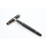 MONTBLANC Meisterstuck Black Fountain Pen w/ 14ct Gold Nib WRITING YM1157406