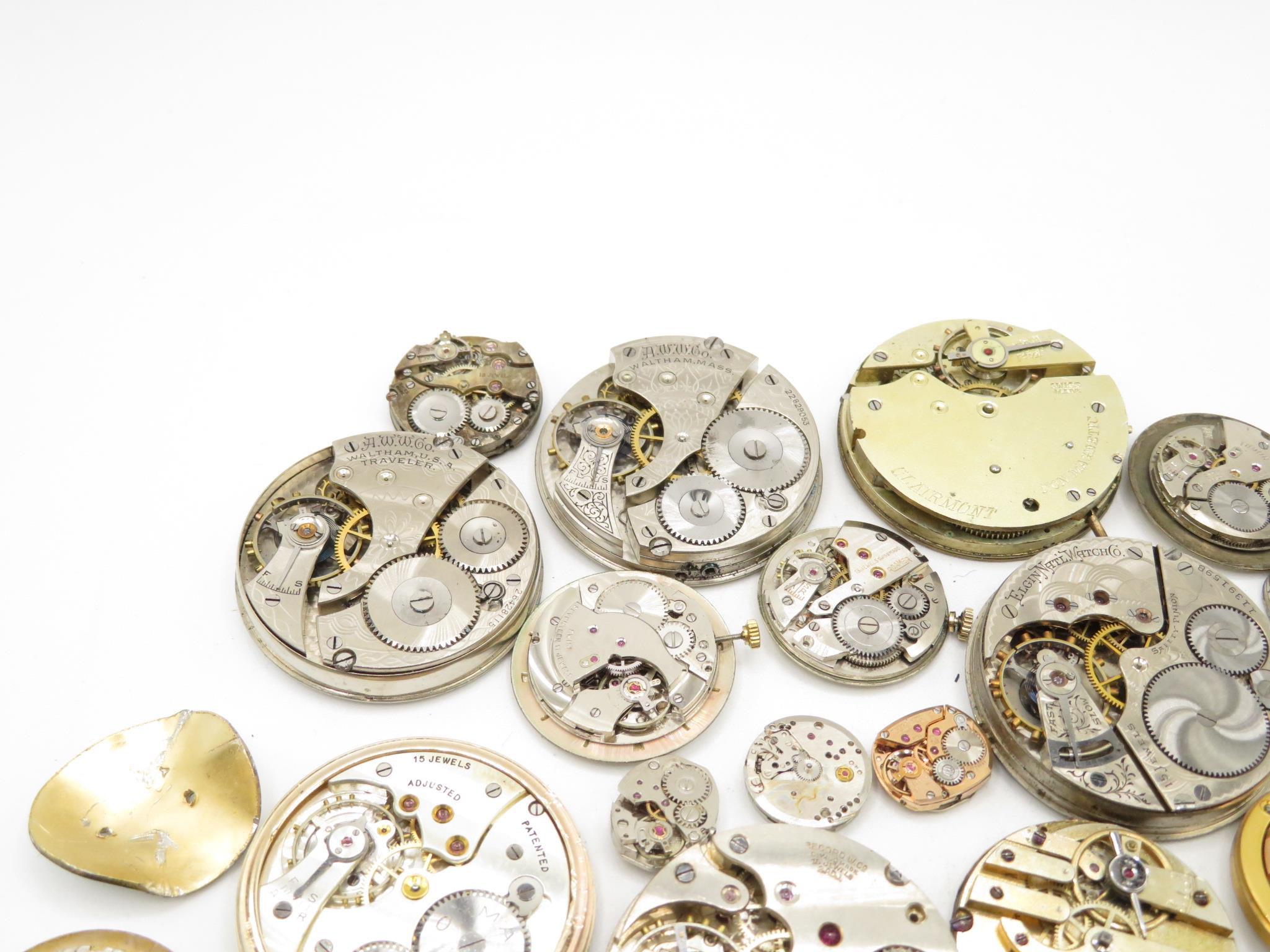 Bag of pocket watch and wristwatch movements 632g - Image 7 of 11