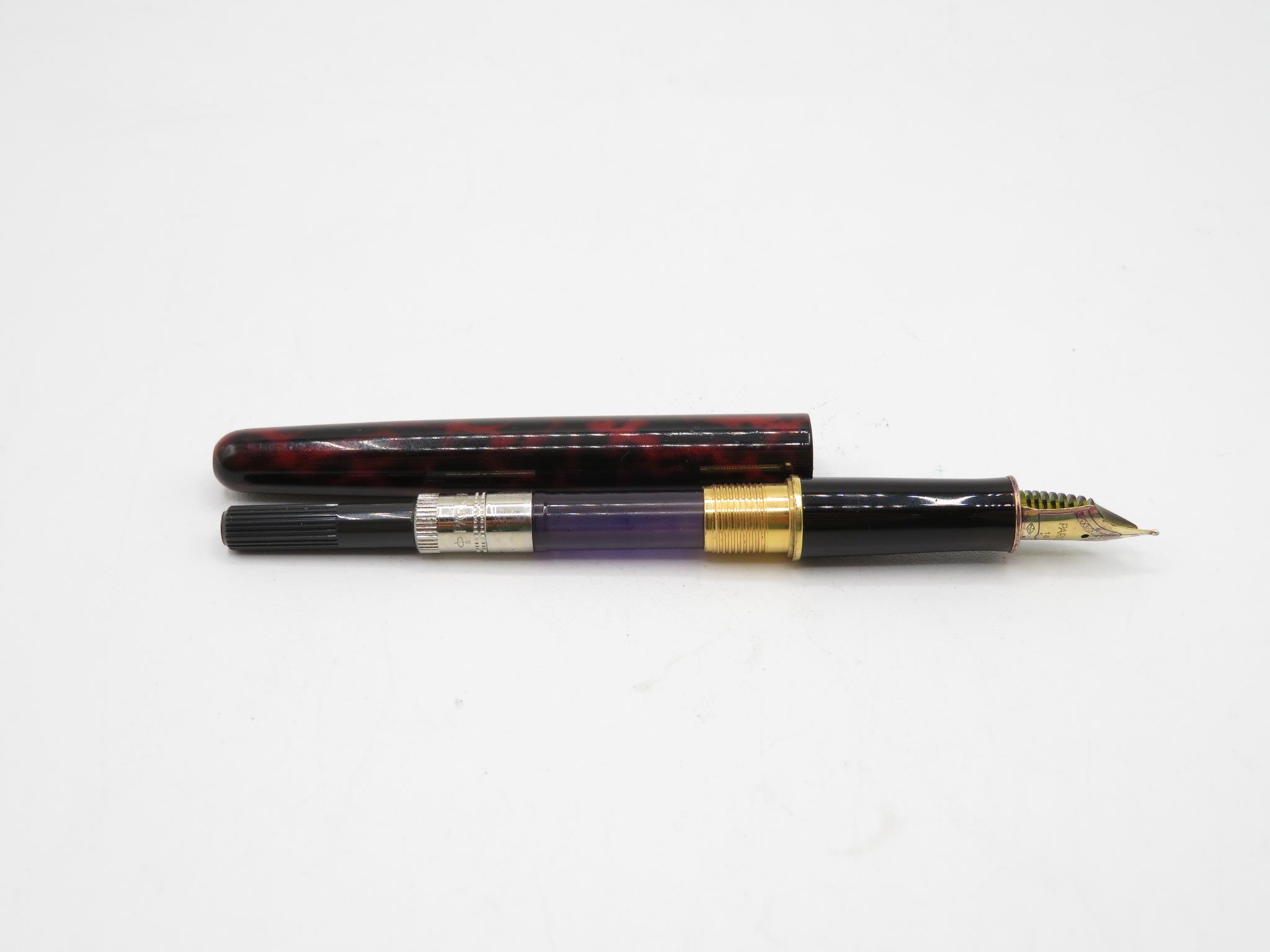 Vintage PARKER Sonnet Burgundy FOUNTAIN PEN w/ 18ct Gold Nib WRITING - Image 4 of 4